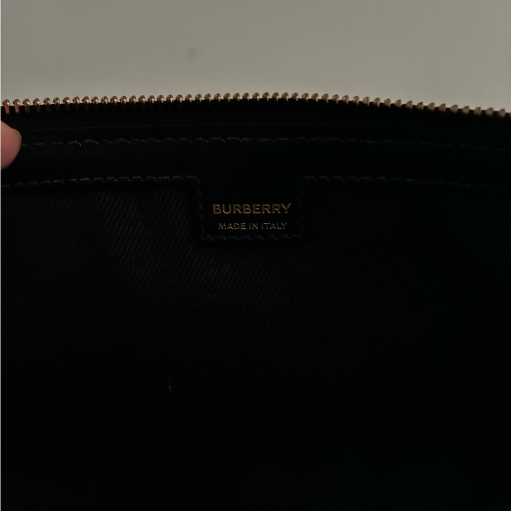 Burberry Beige and Black Plaid Shoulder Bag - Picture 2 of 6